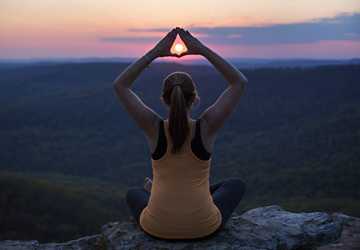 10 Mindfulness and Meditation Techniques to Achieve a Stress-Free Life